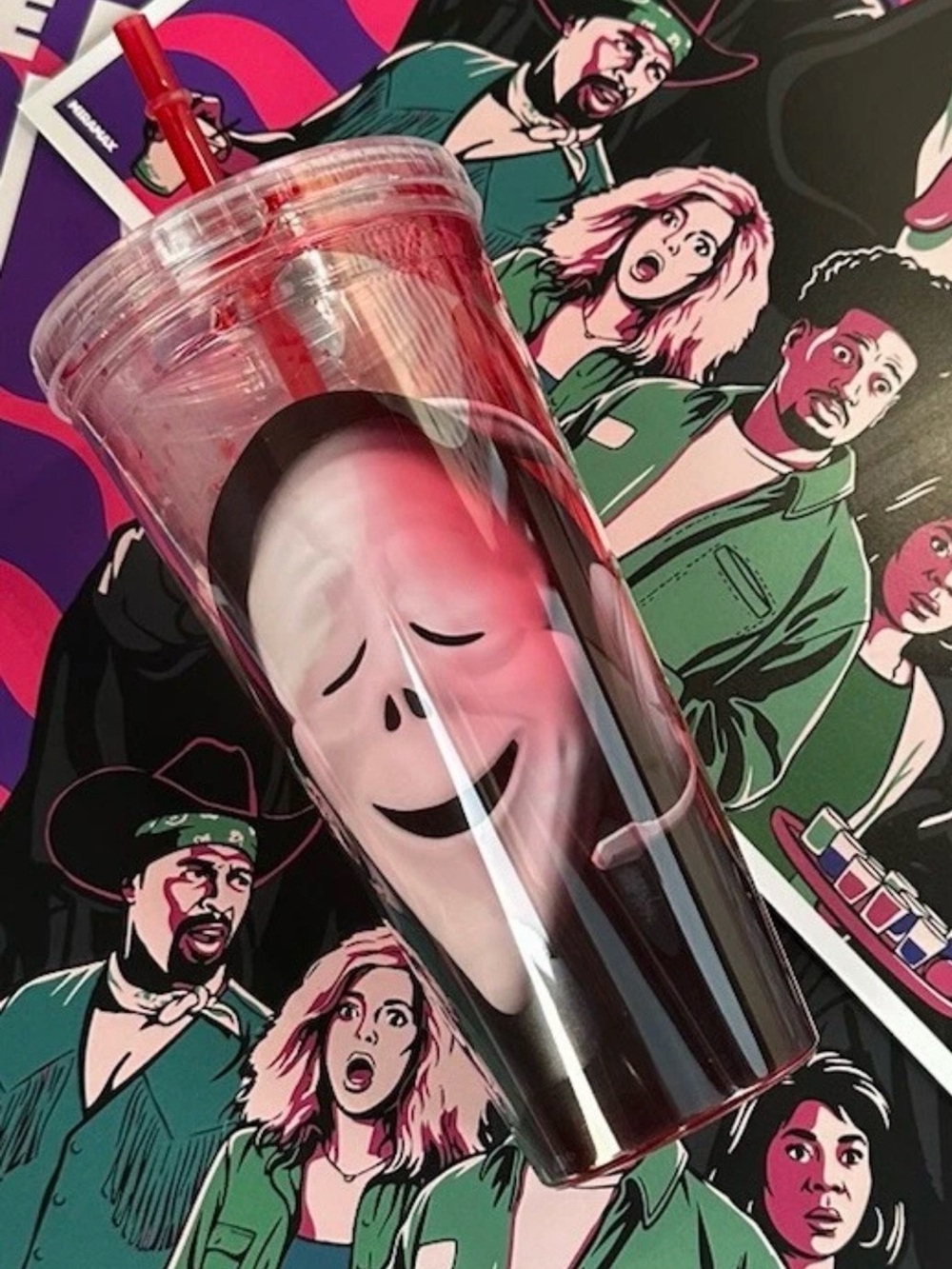 Scary Movie 6 Clear Tumbler with Red Straw Plus 
Promo Limited Edition Poster
